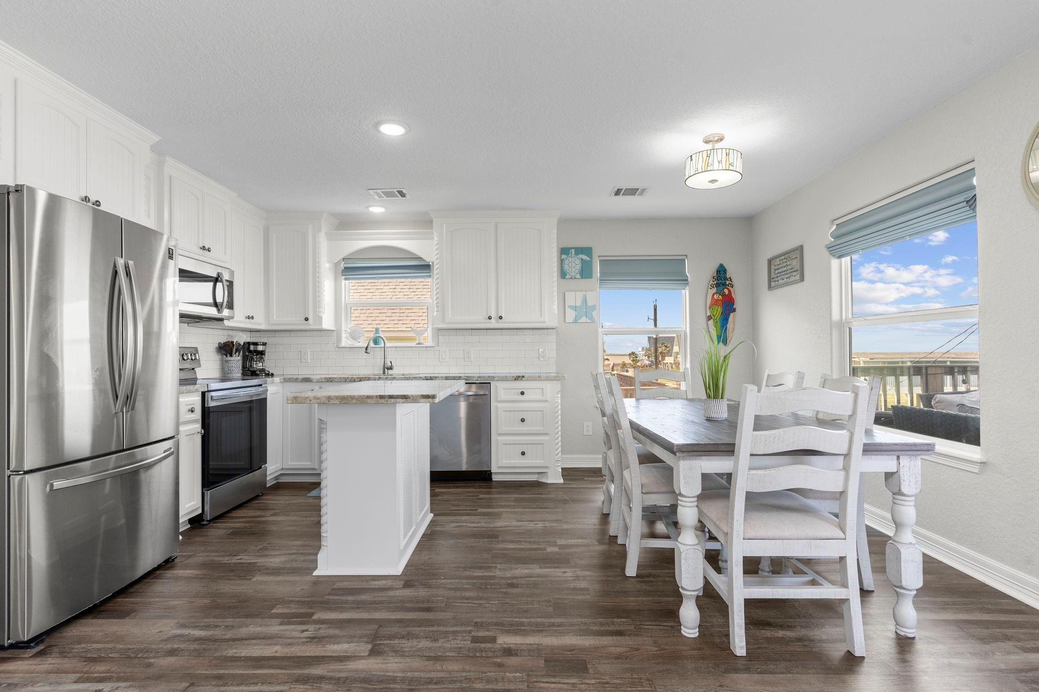 203 Sandpebble Place