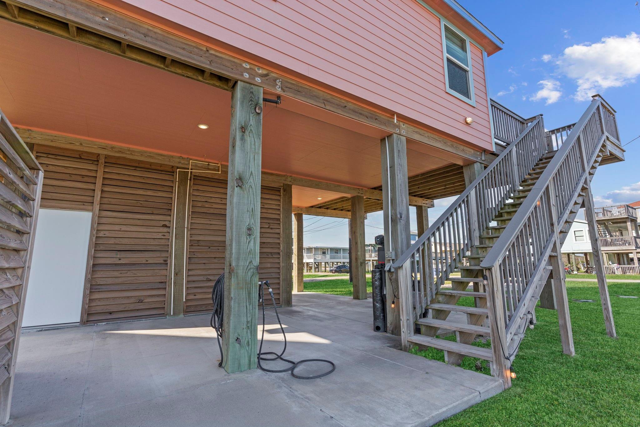 203 Sandpebble Place