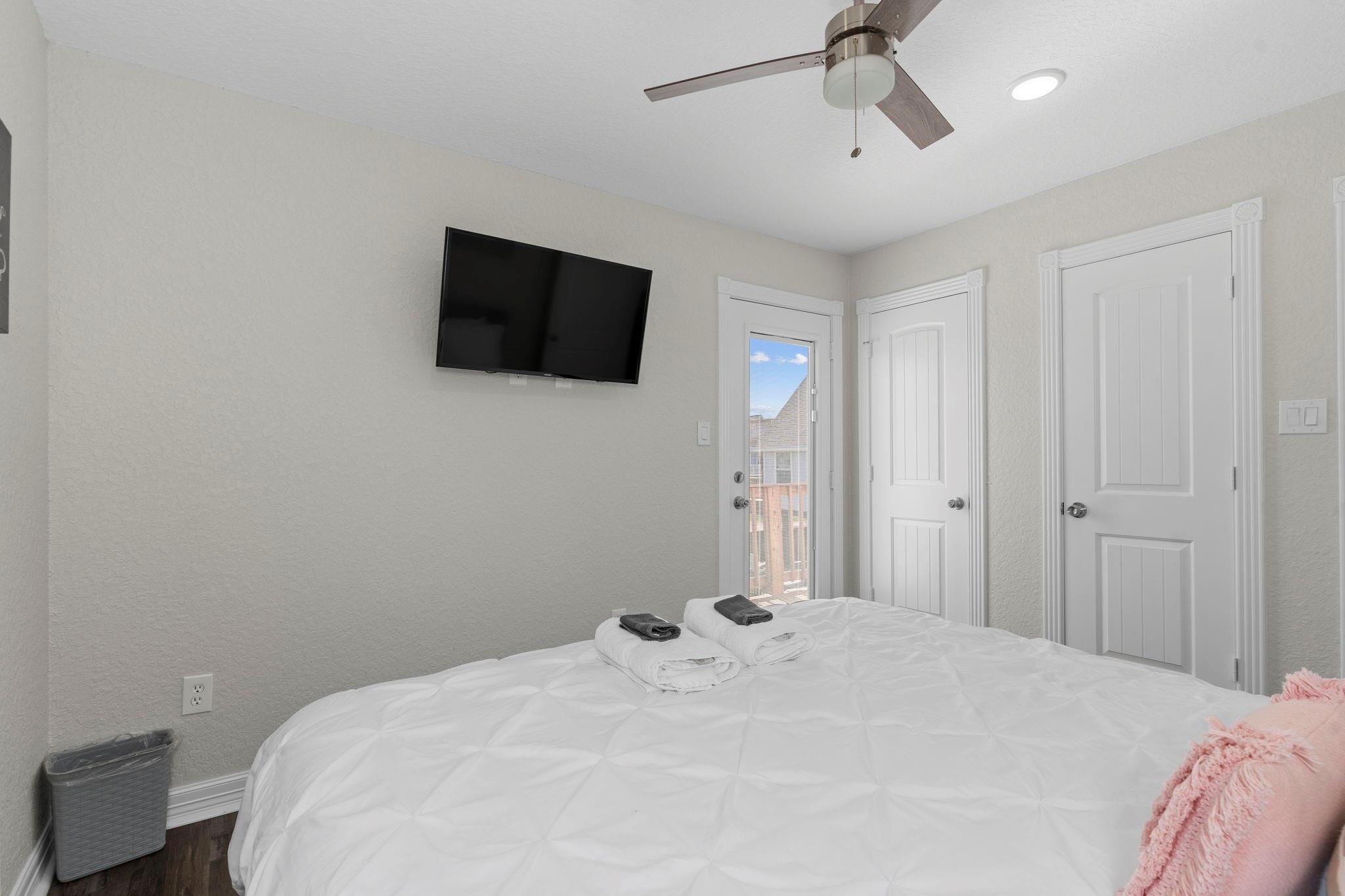 203 Sandpebble Place