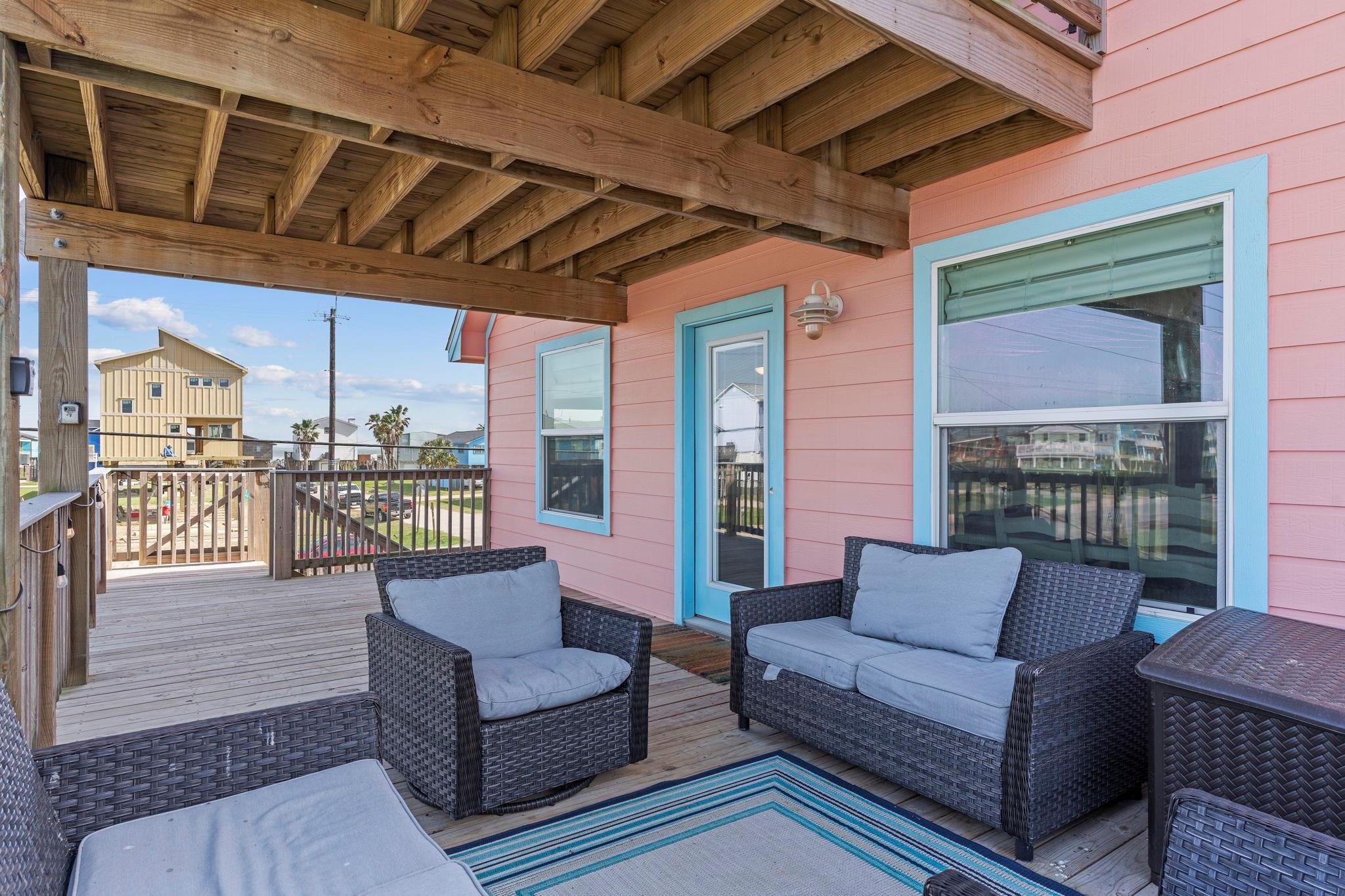 203 Sandpebble Place