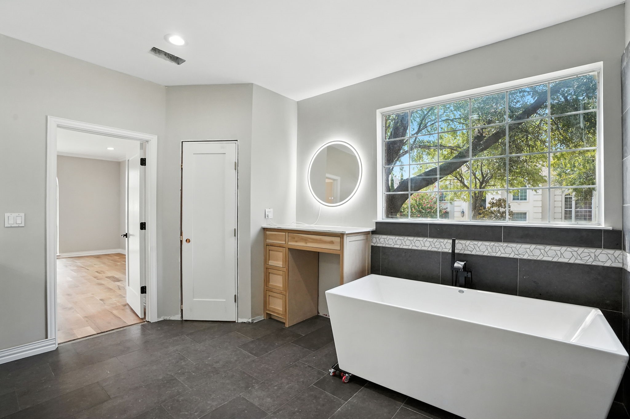 2127 Shumard Oak Lane