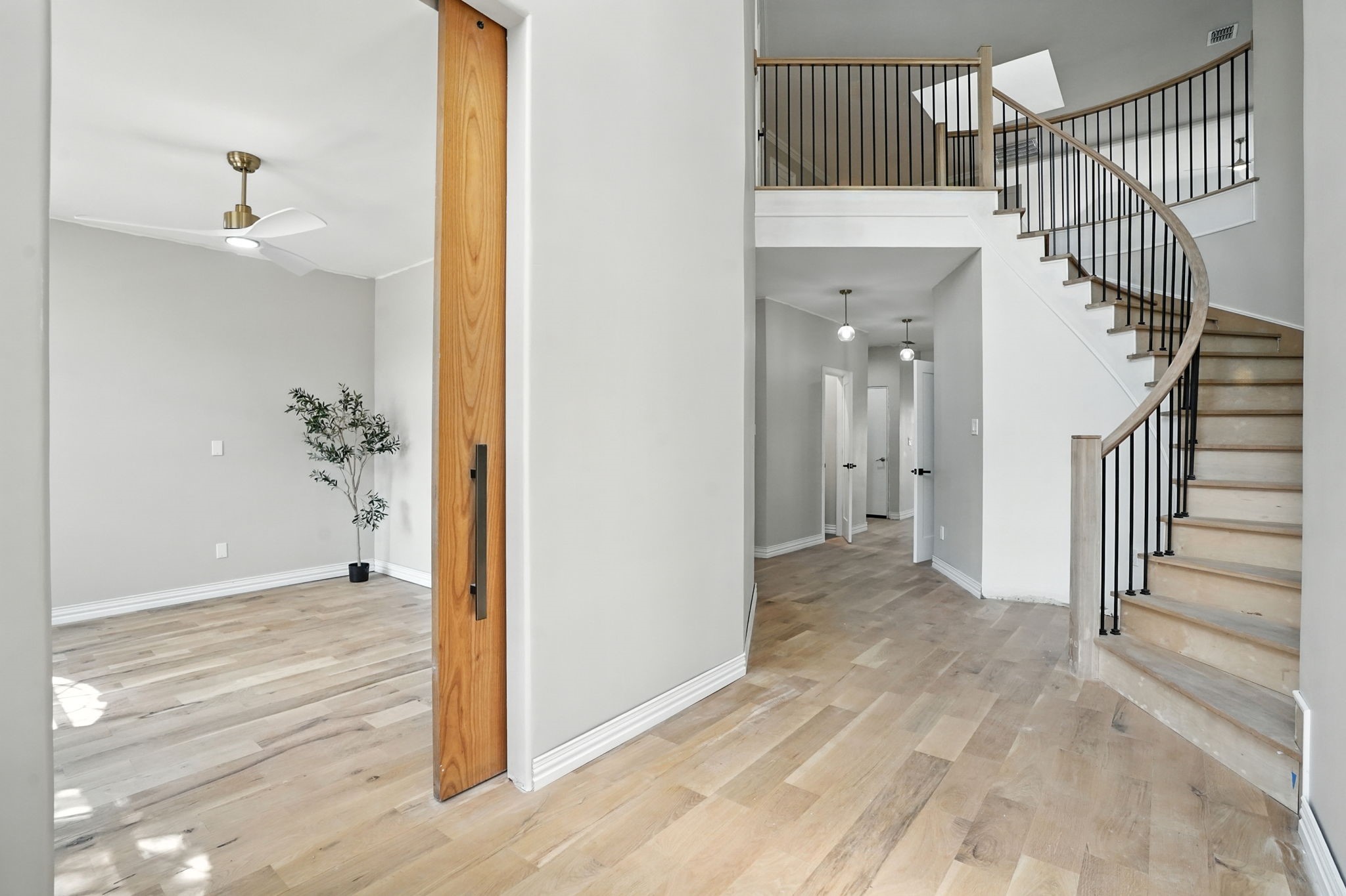 2127 Shumard Oak Lane