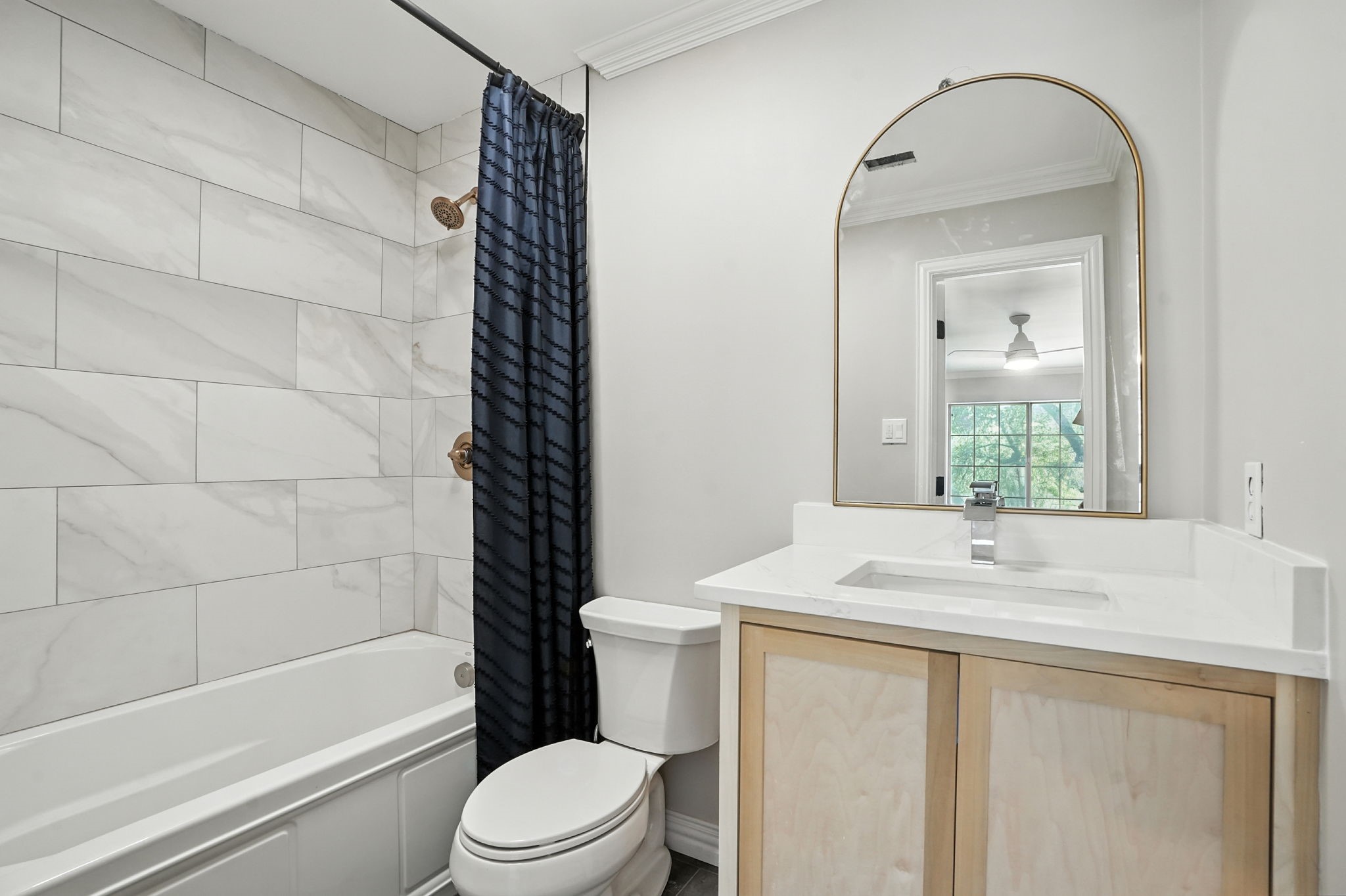 2127 Shumard Oak Lane