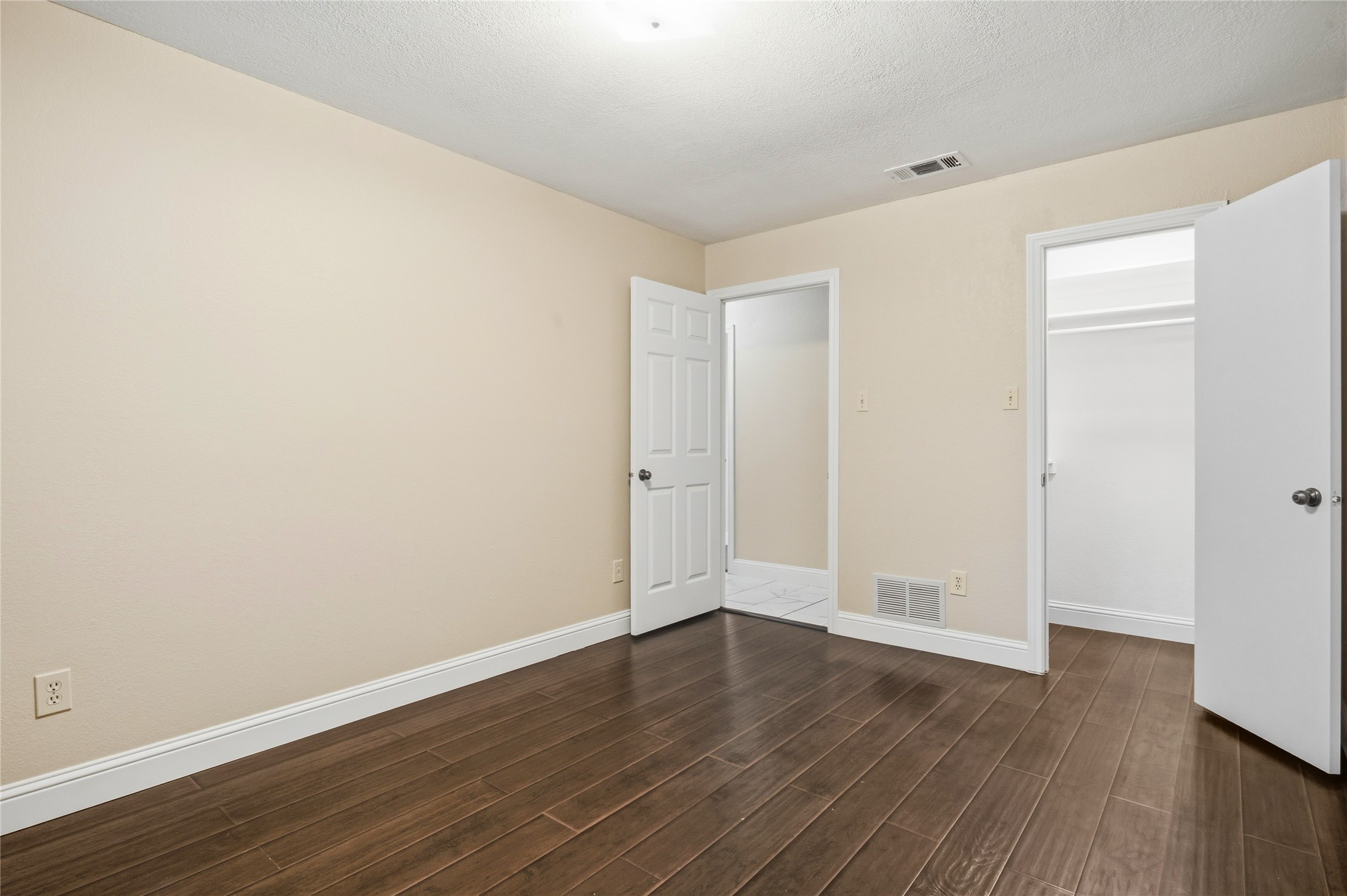 217 Willowcrest Drive