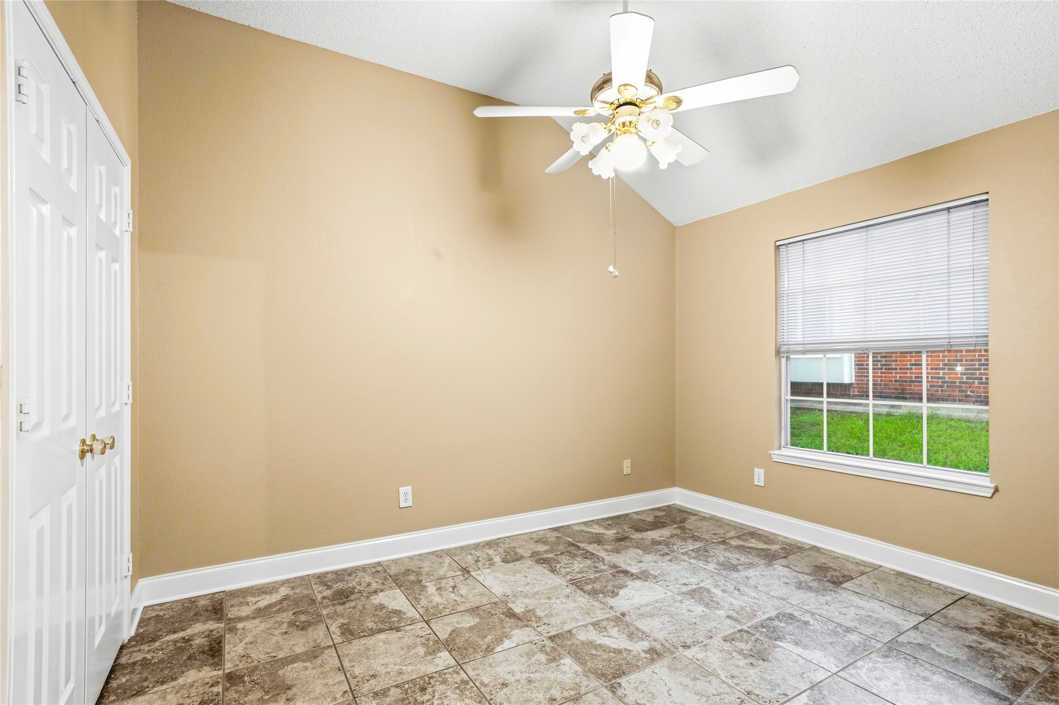 1305 Mill Crossing