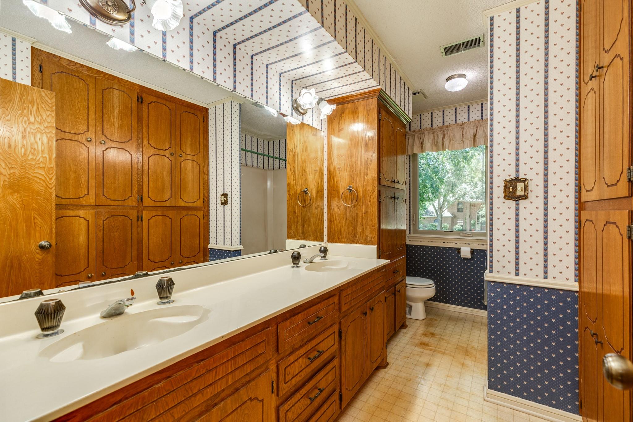 304 Arrowwood Street