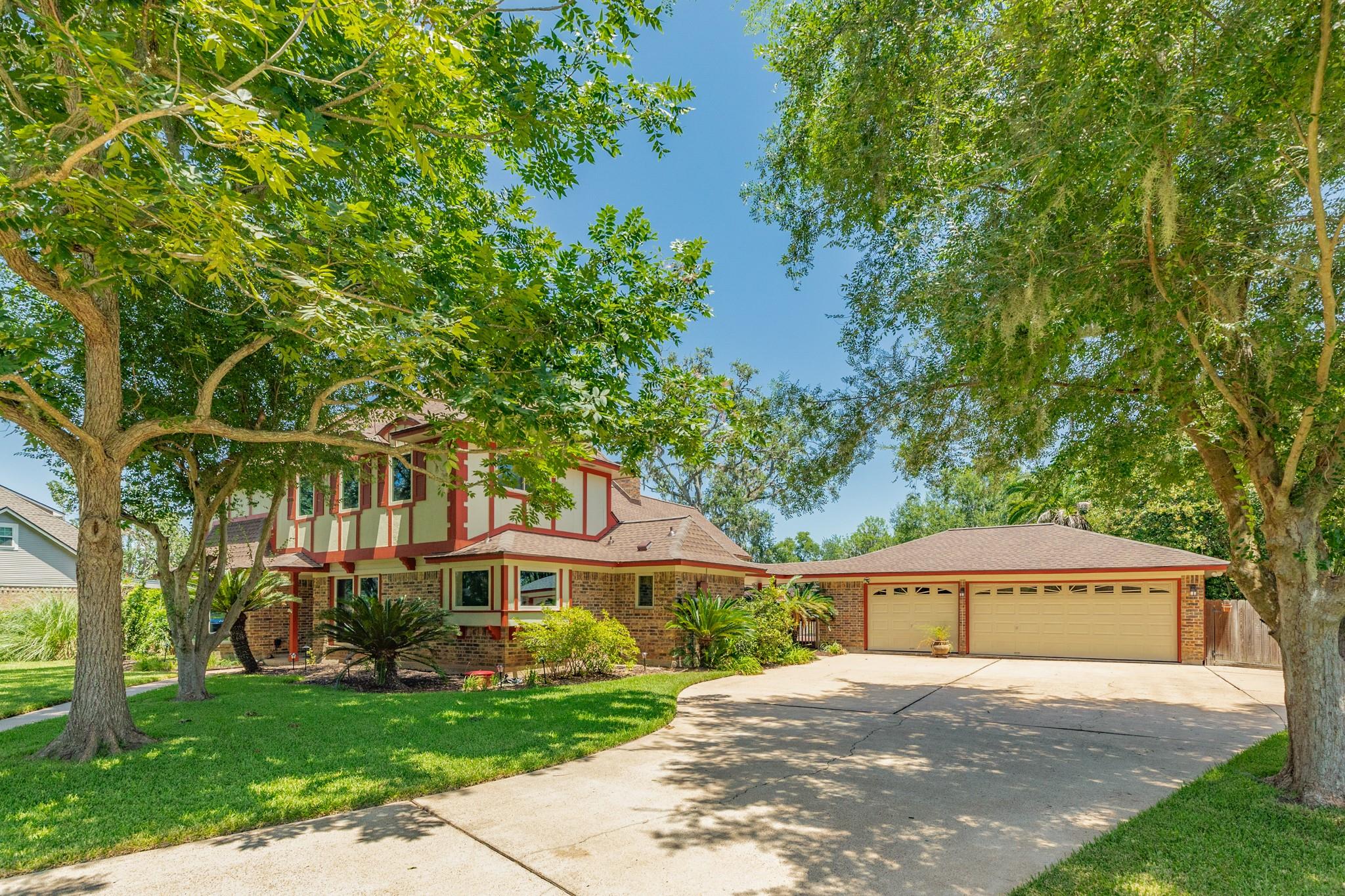 304 Arrowwood Street