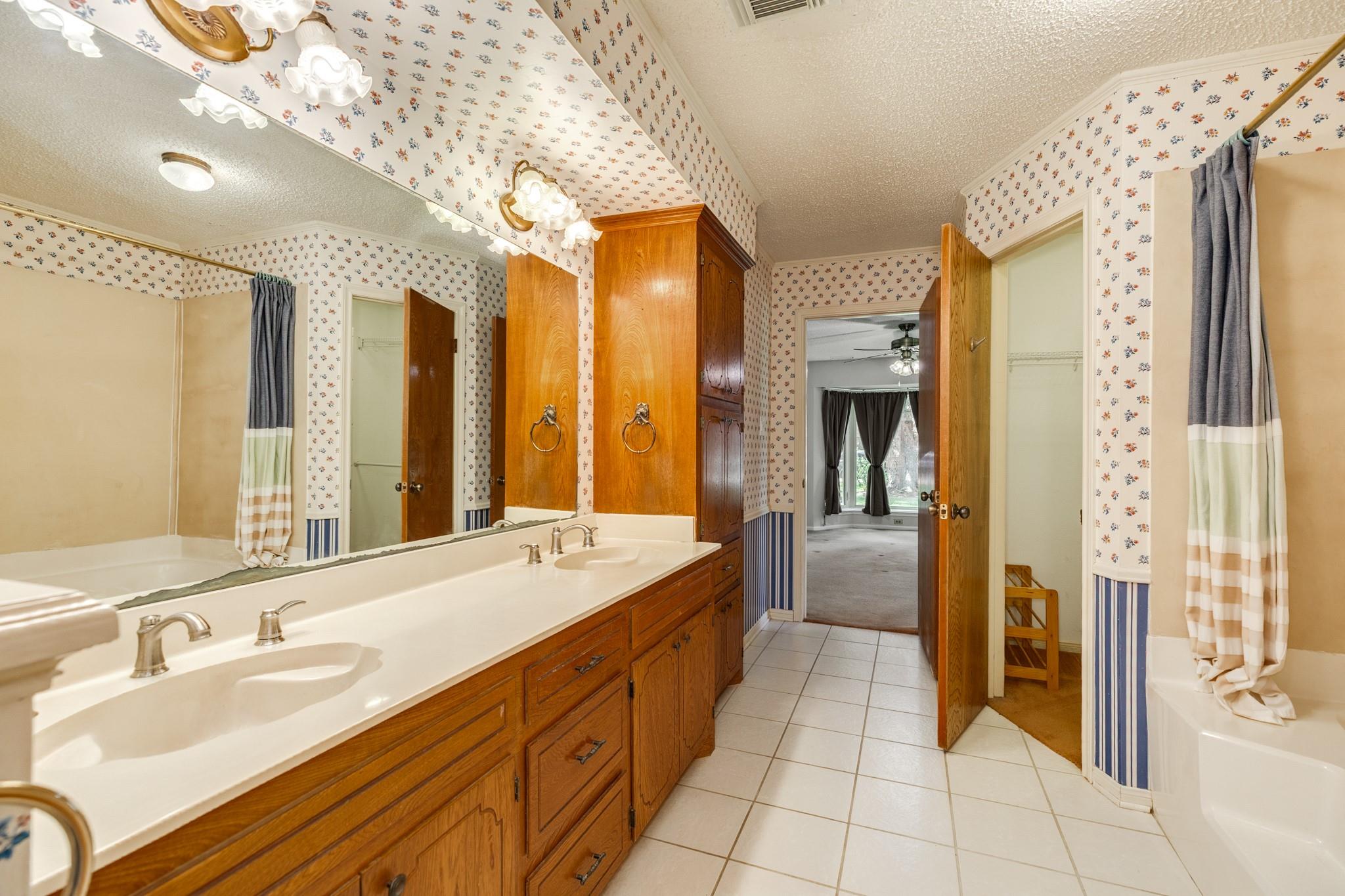 304 Arrowwood Street