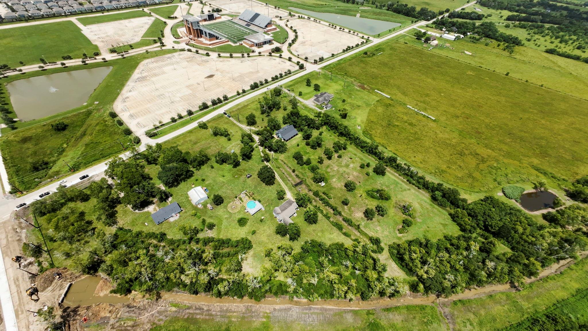 4310,4316,4322 County Road 64