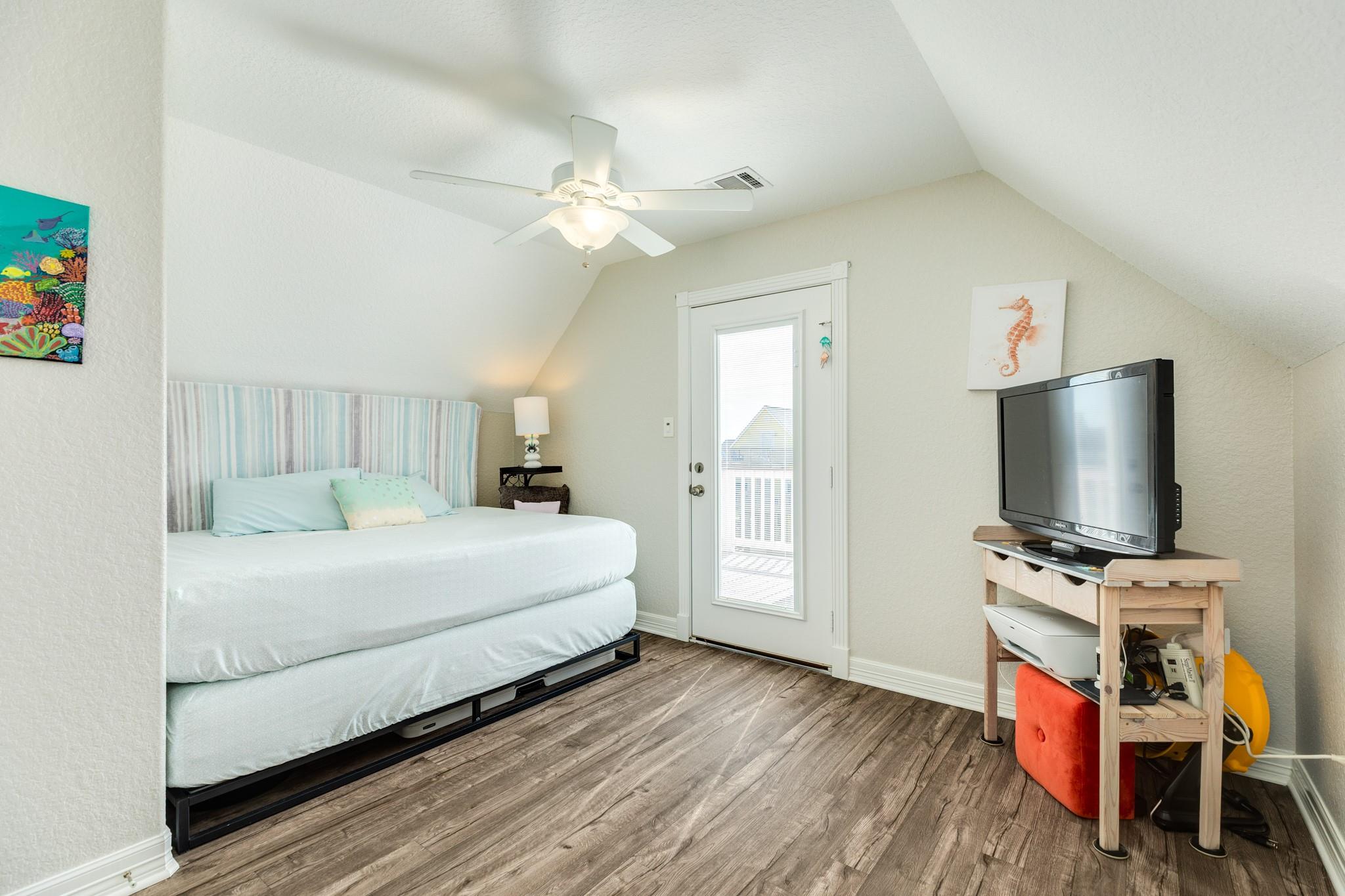 222 Sea Oats Drive, Surfside Beach