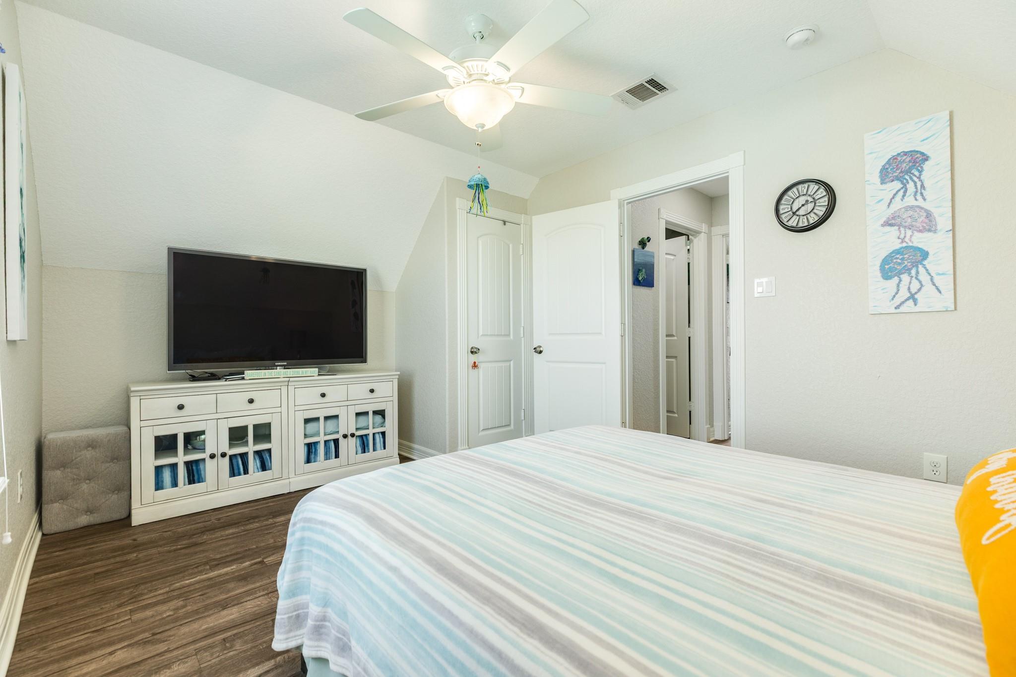 222 Sea Oats Drive, Surfside Beach