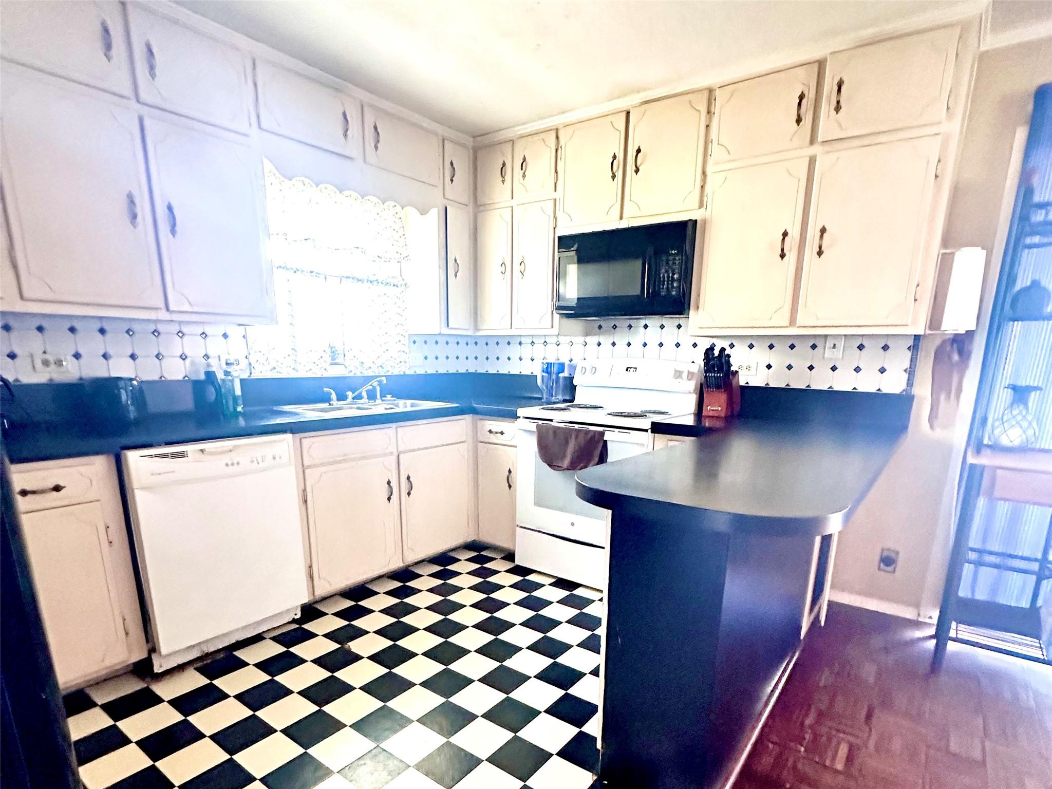 119 Crows Nest Road