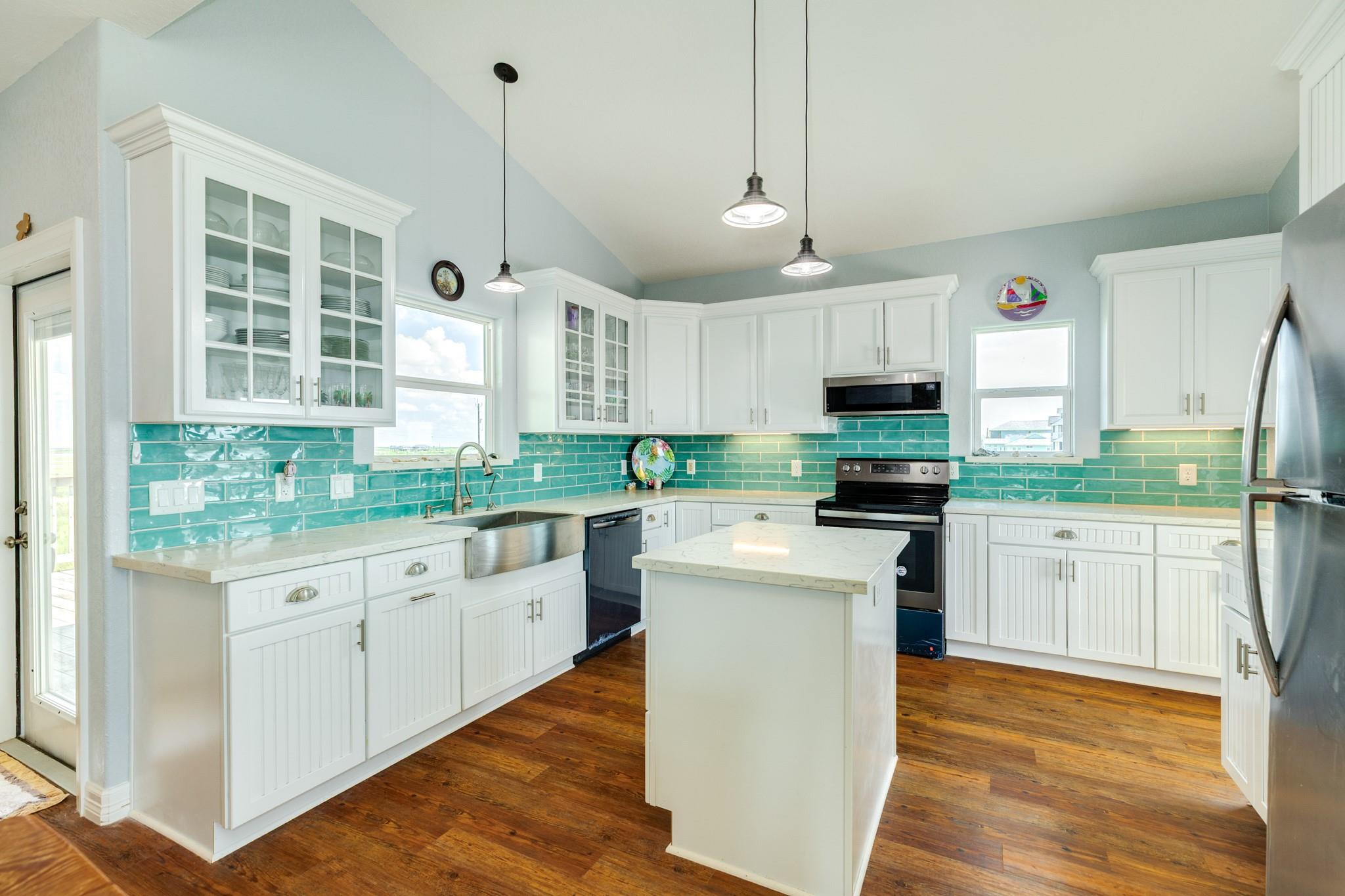 2032 Blue Water Highway Unit: CR257