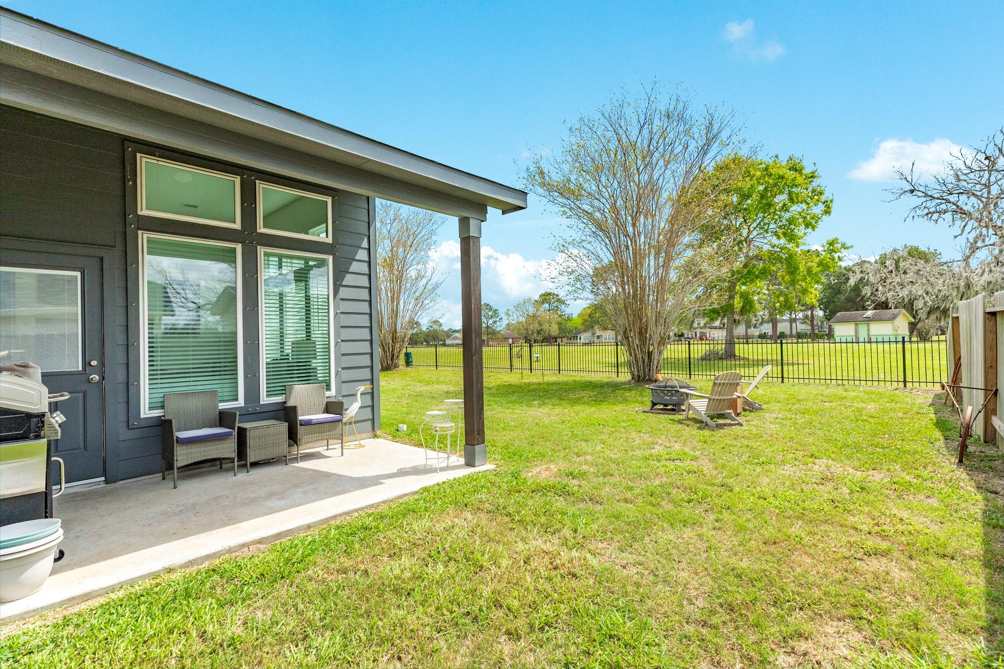 541 Green Meadows Drive