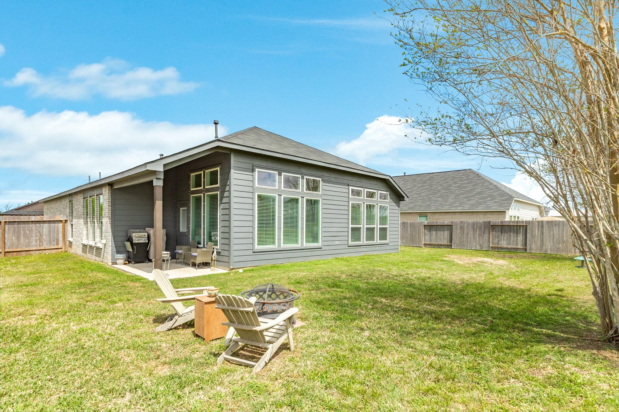 541 Green Meadows Drive