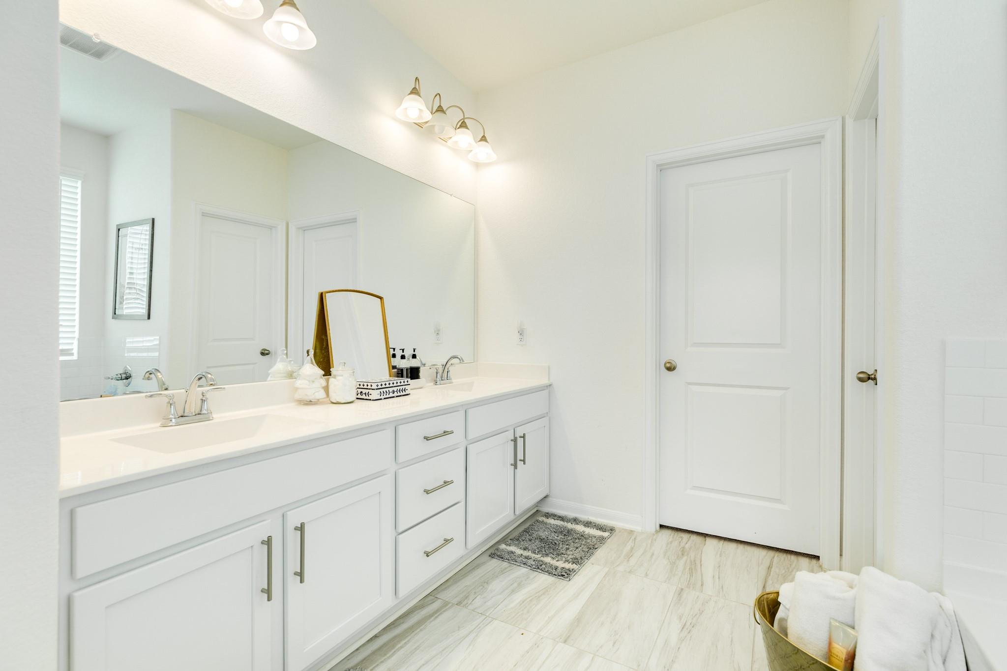 541 Green Meadows Drive