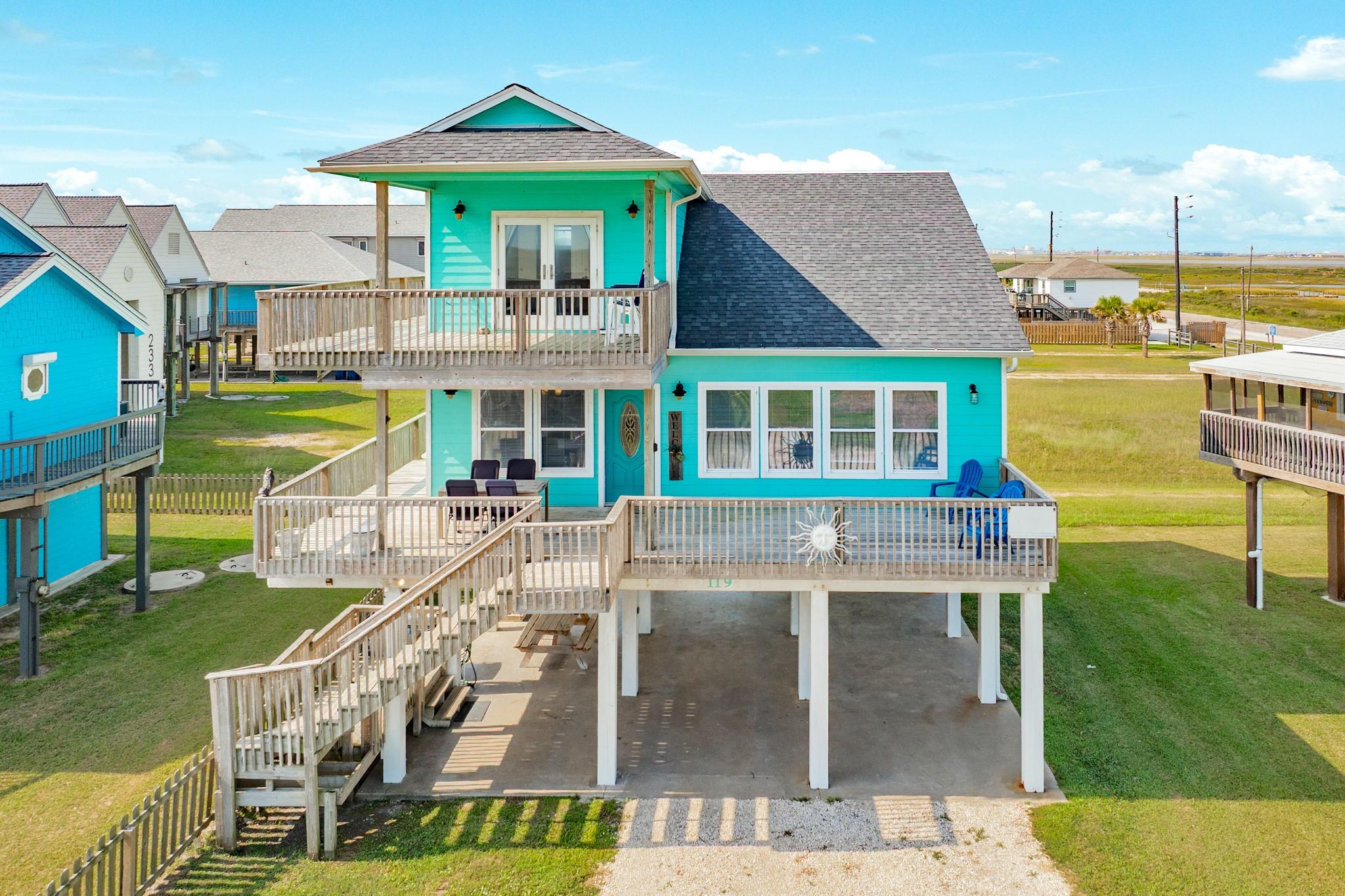 119 Bay Avenue