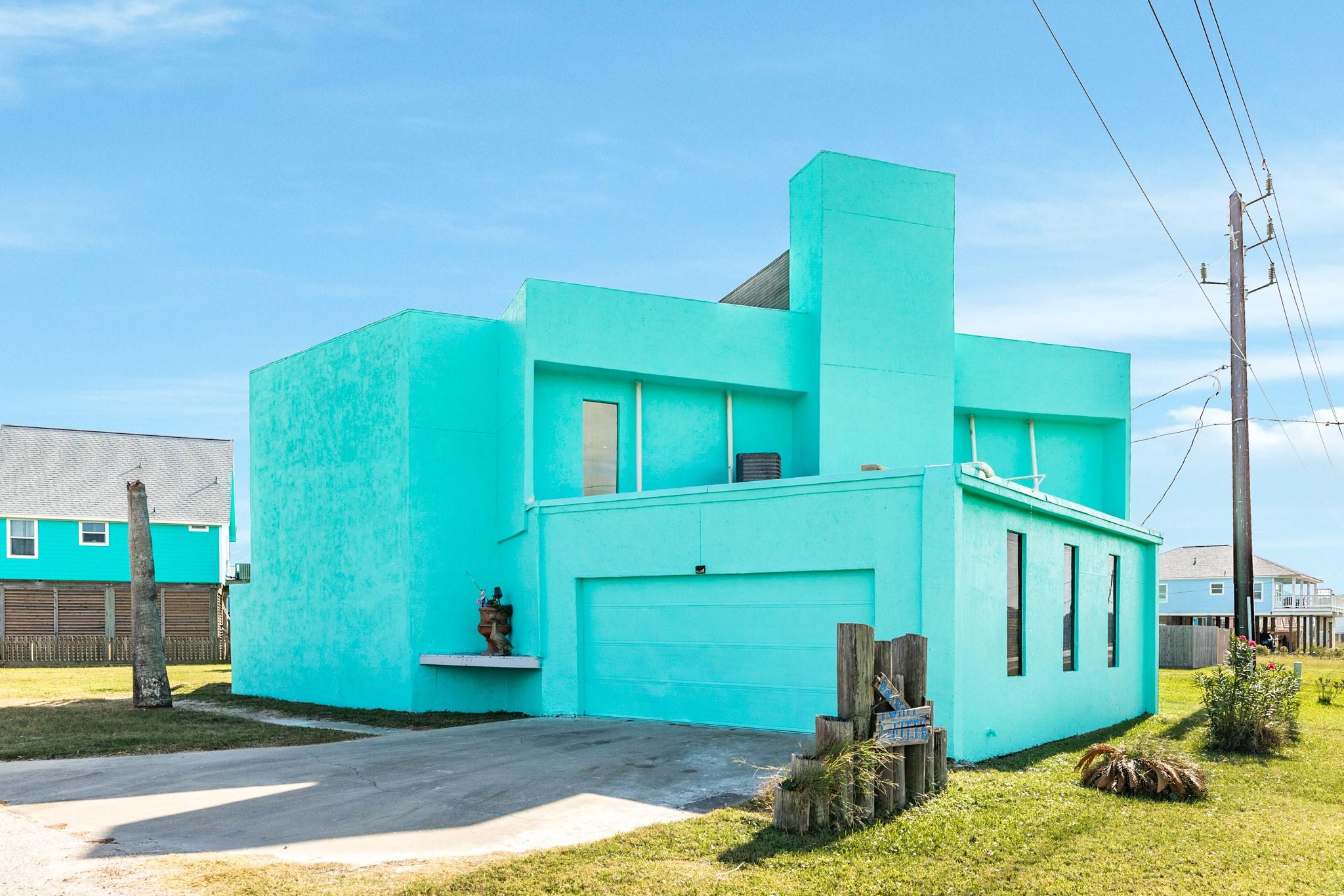 131 Point Lafitte Court