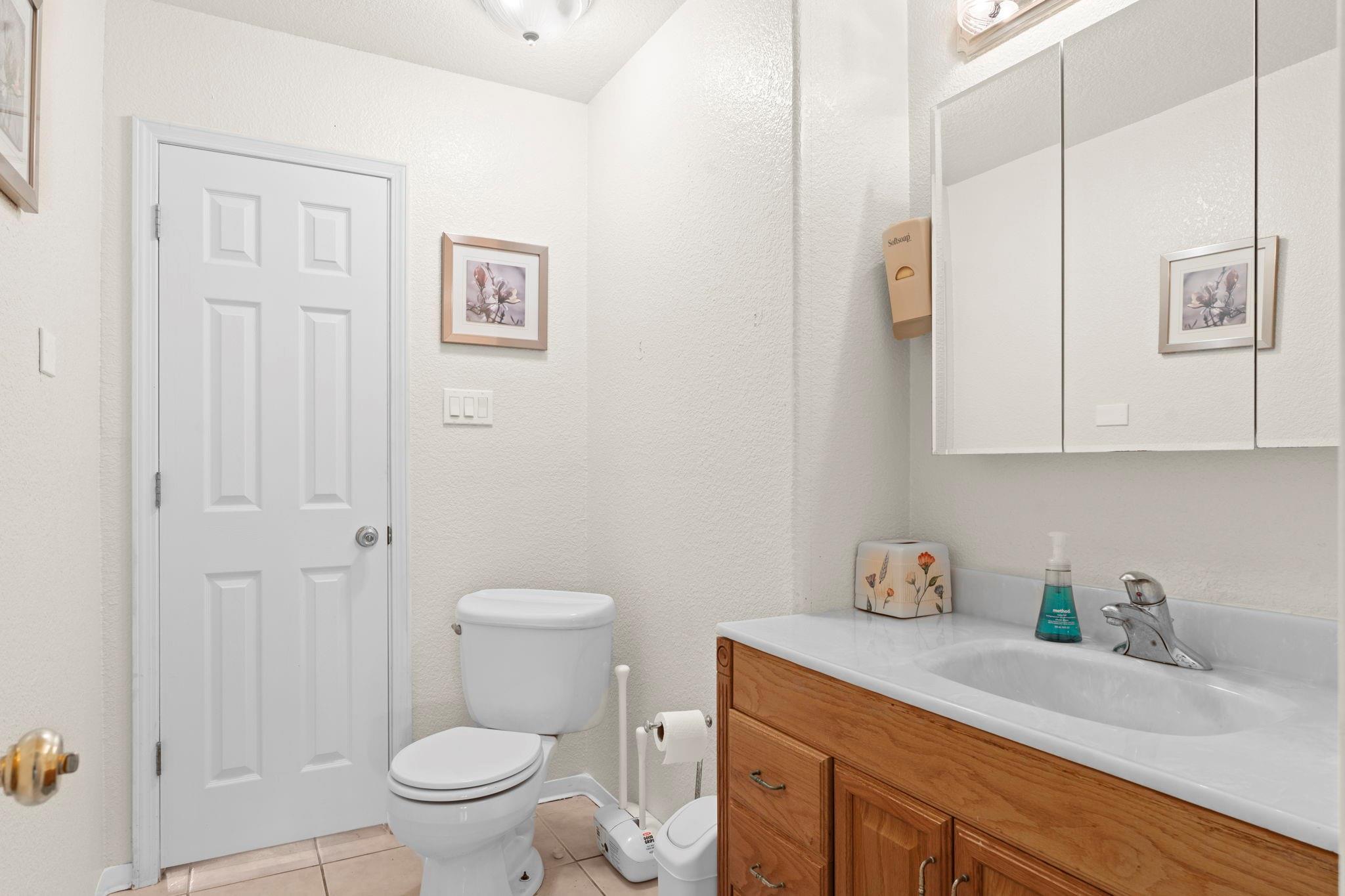 4338 Davenport Pkwy