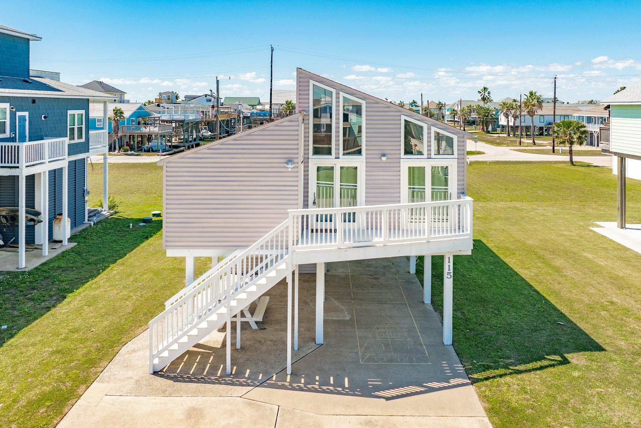 115 Doubloon Drive