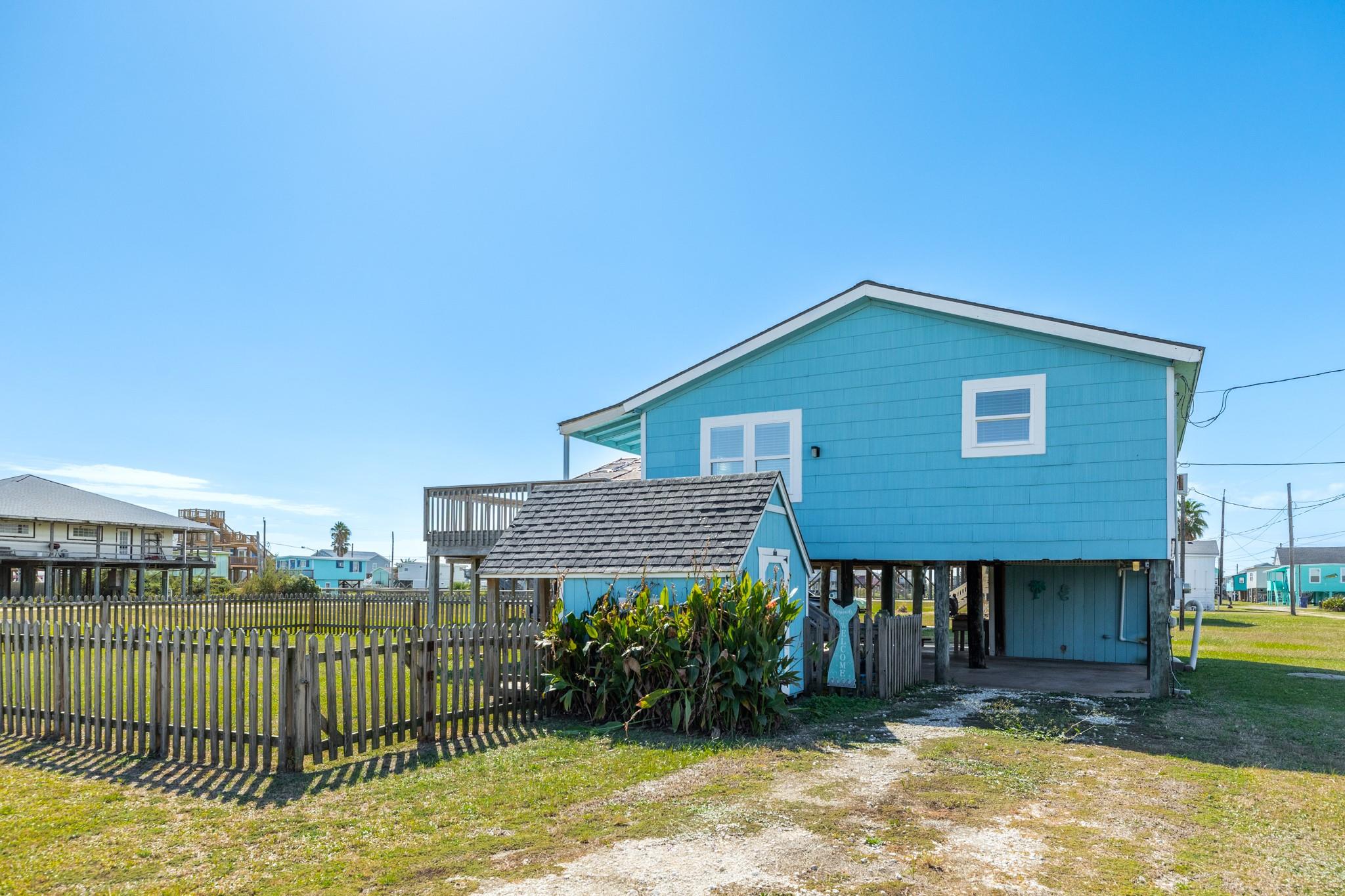 902 Treaty Drive