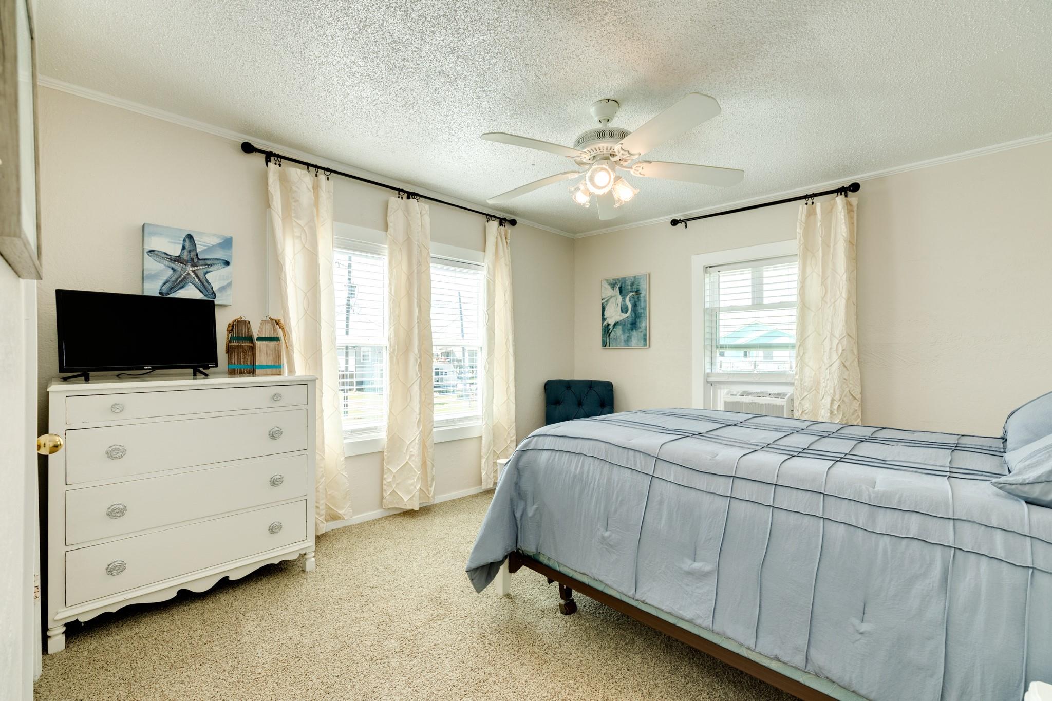 902 Treaty Drive