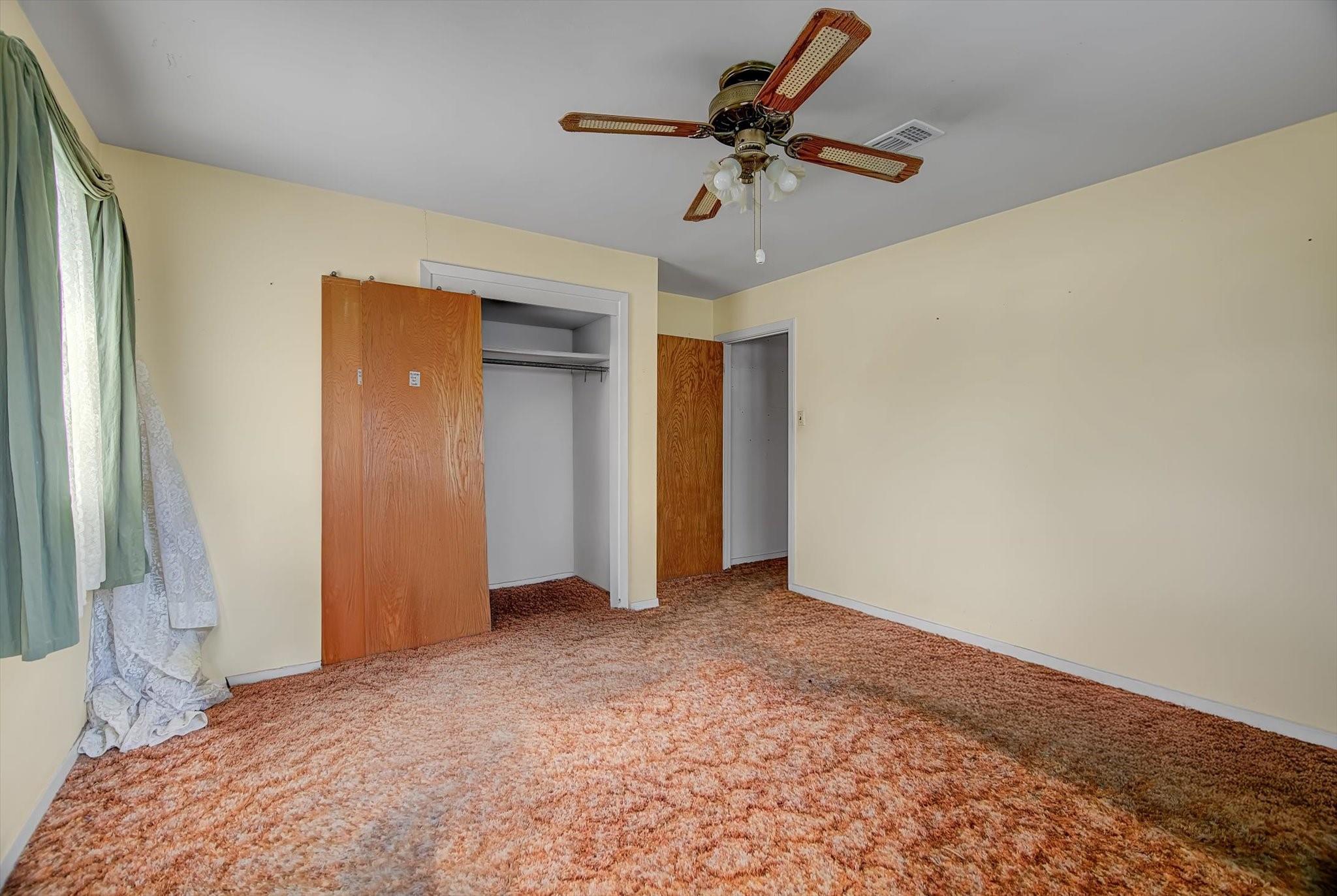 225 Palm Lane, Lake Jackson