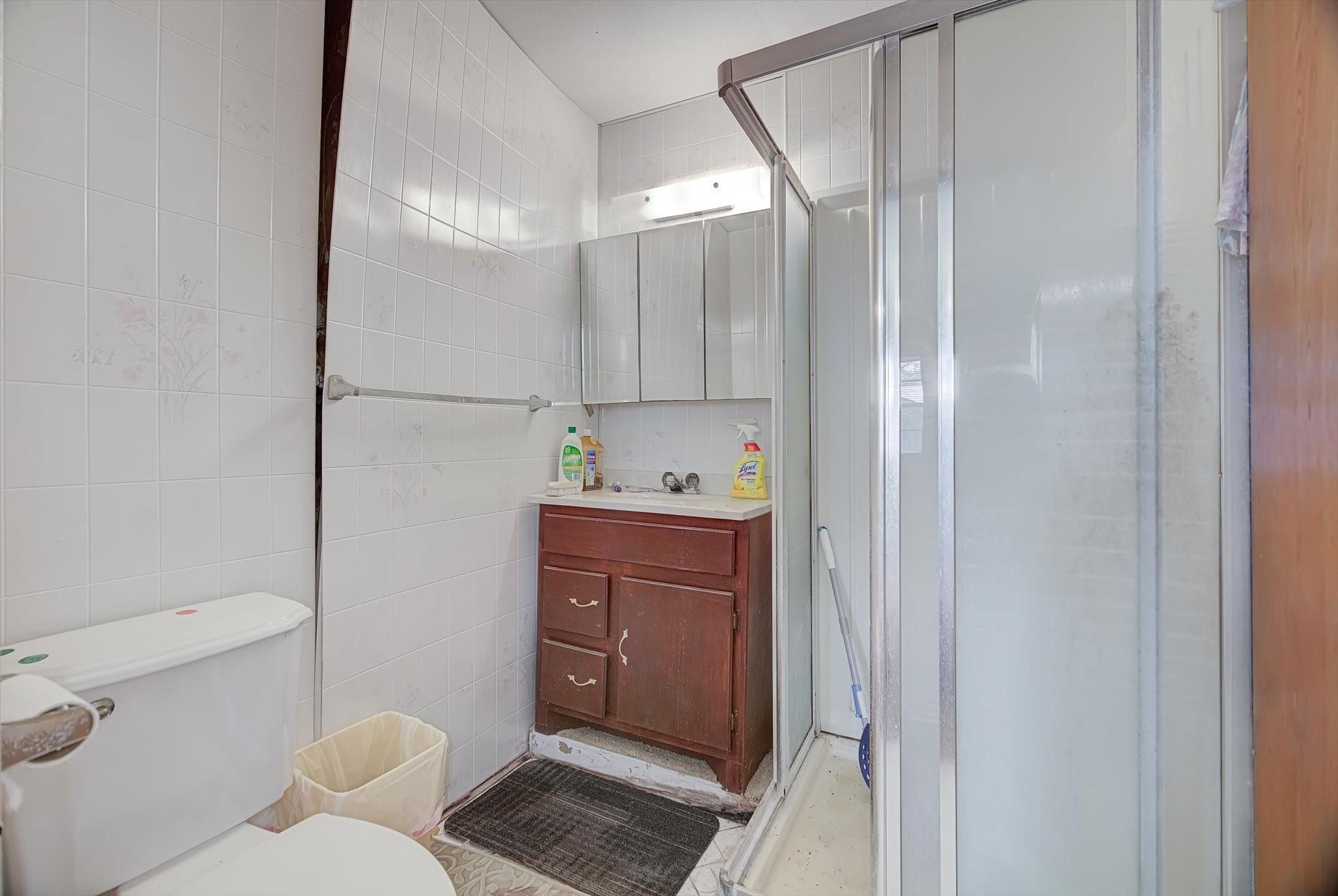 225 Palm Lane, Lake Jackson