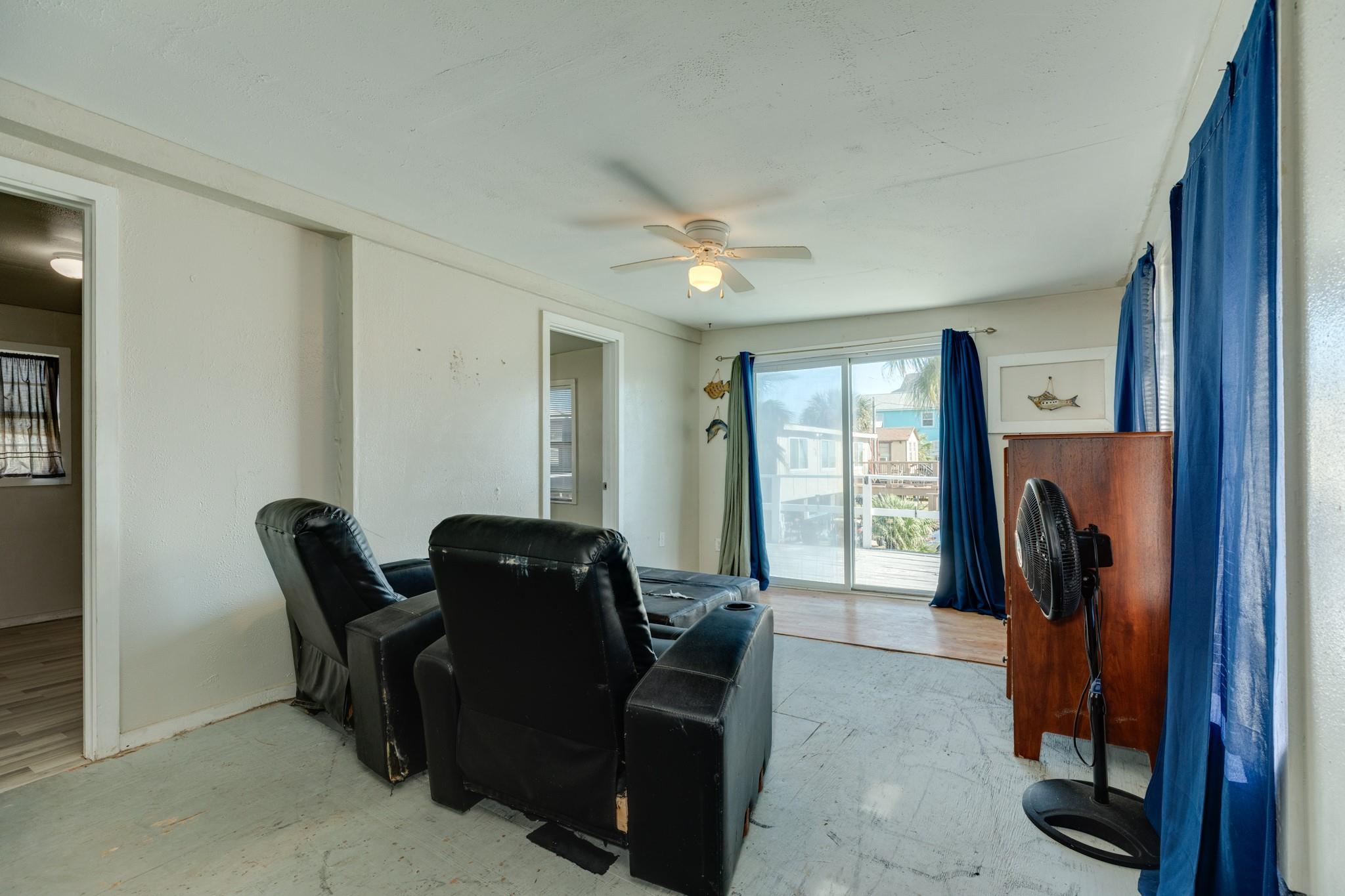 218 Coral Court