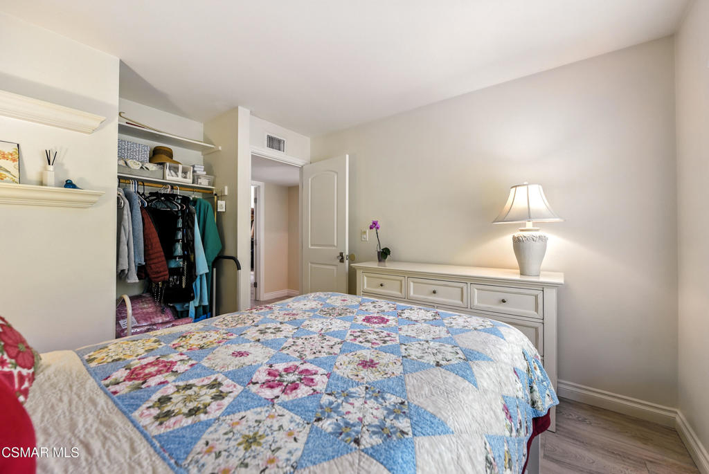 2063 Woodglen Street