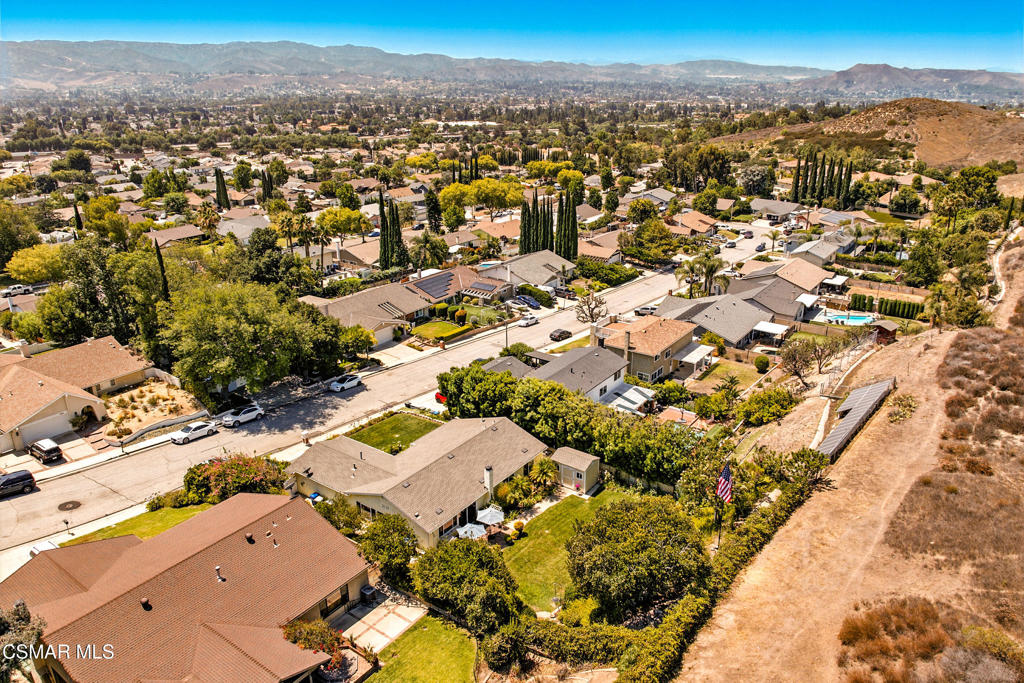 2063 Woodglen Street