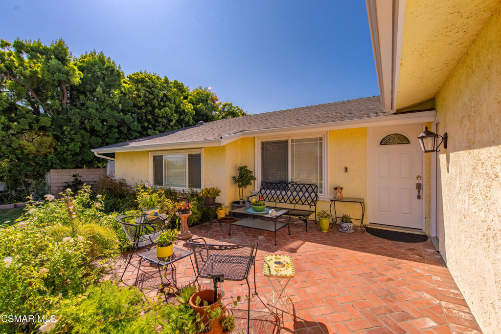 2063 Woodglen Street