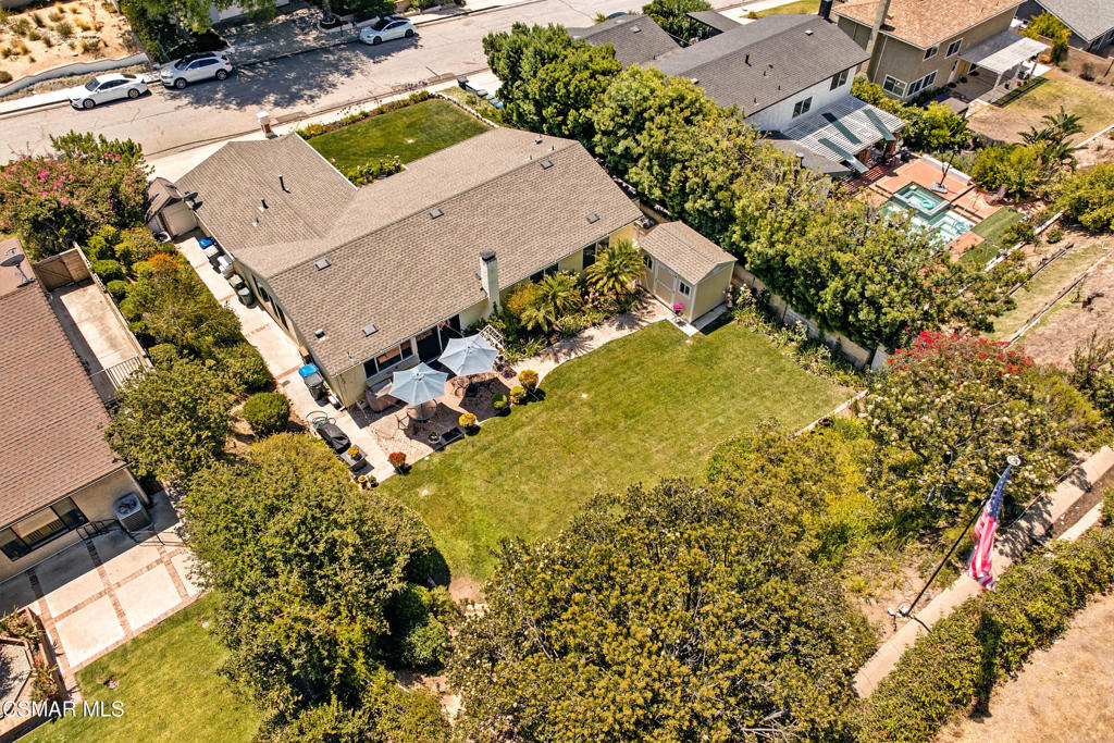 2063 Woodglen Street