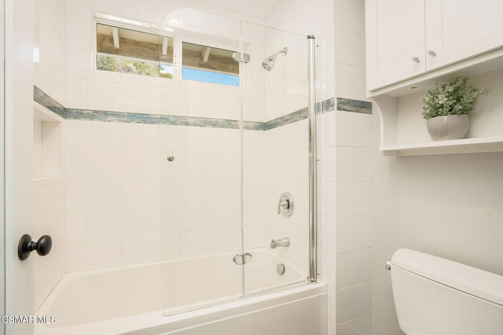 1596 Castleview Court