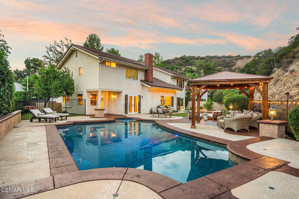 1596 Castleview Court