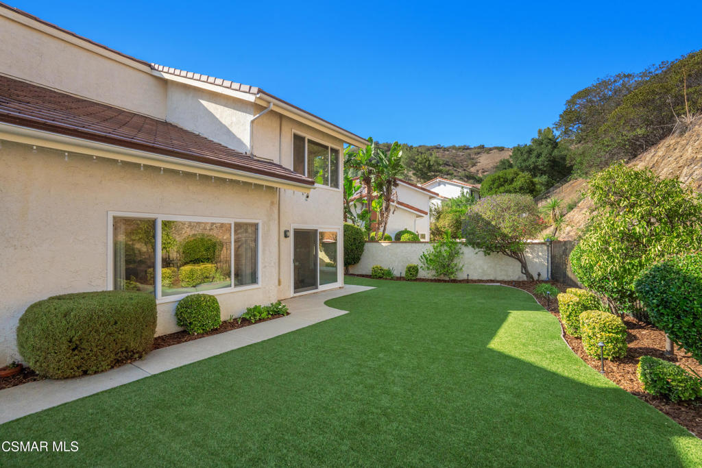 1596 Castleview Court