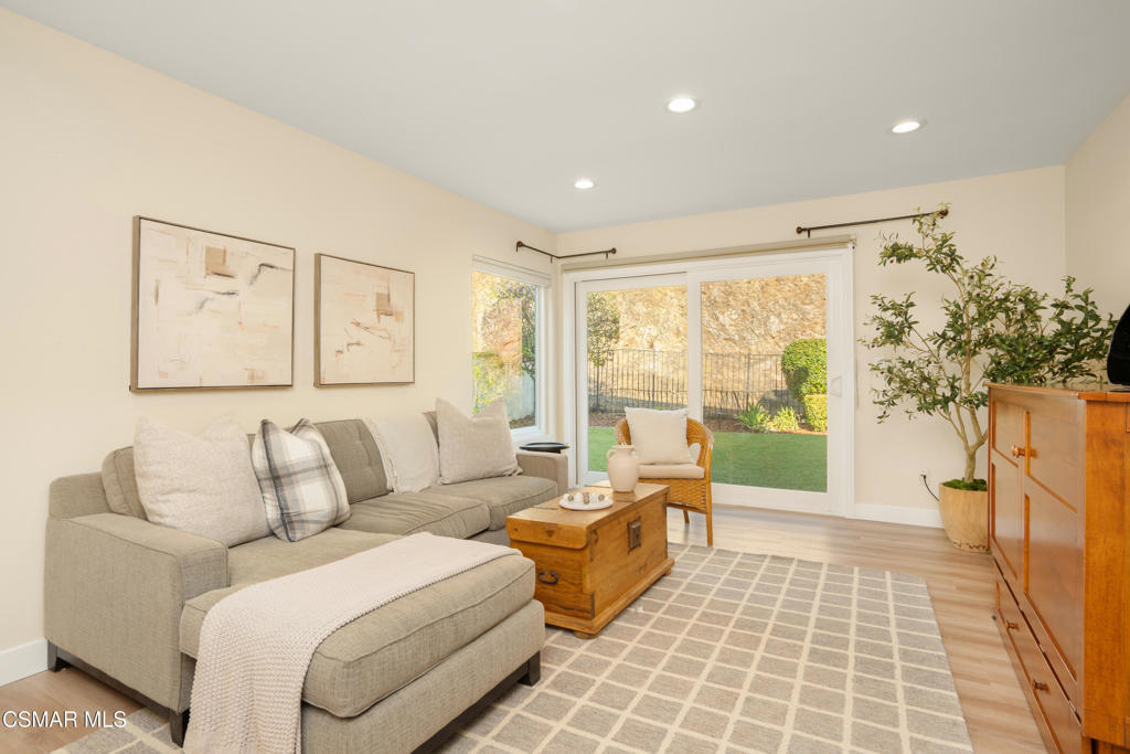 1596 Castleview Court