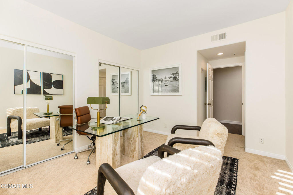 11920 Goshen Avenue 202