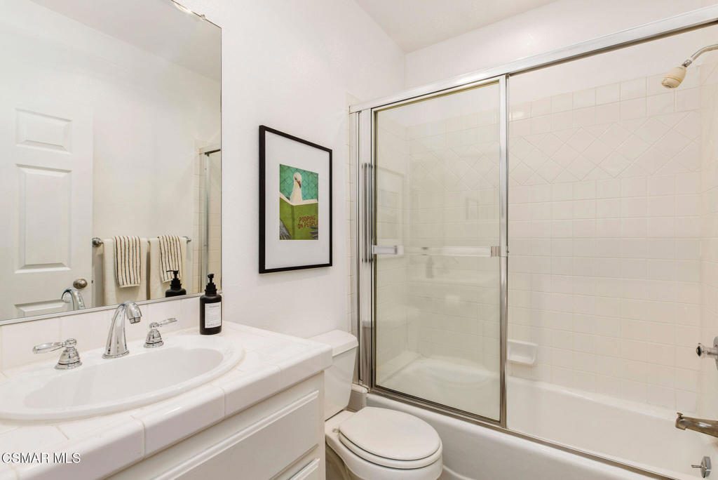 11920 Goshen Avenue 202