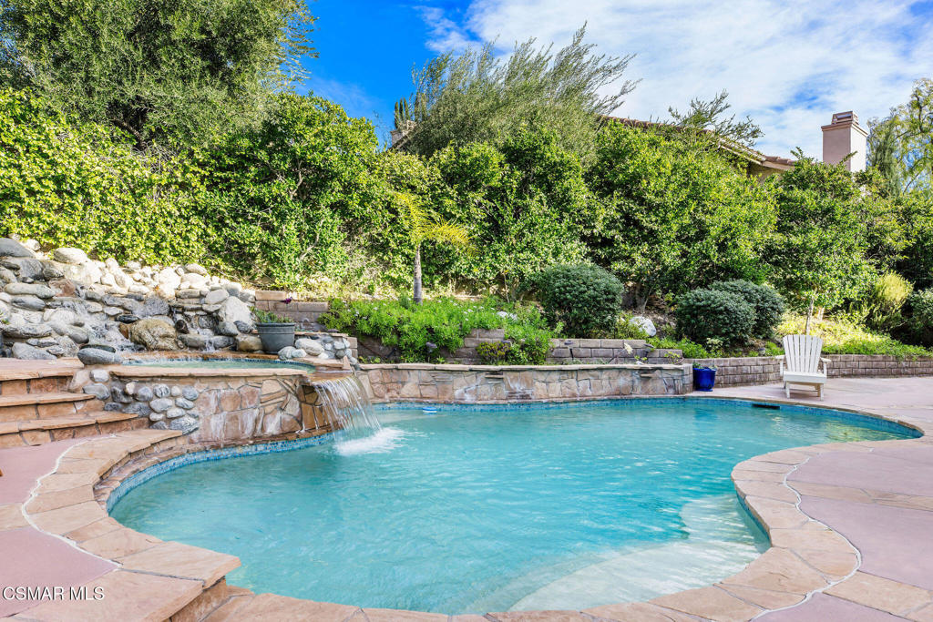 2733 Rocky Point Court