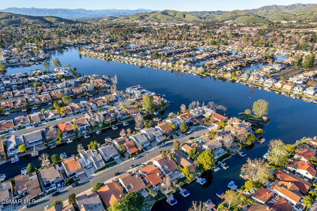 3828 Mainsail Circle