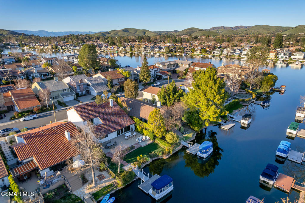 3828 Mainsail Circle