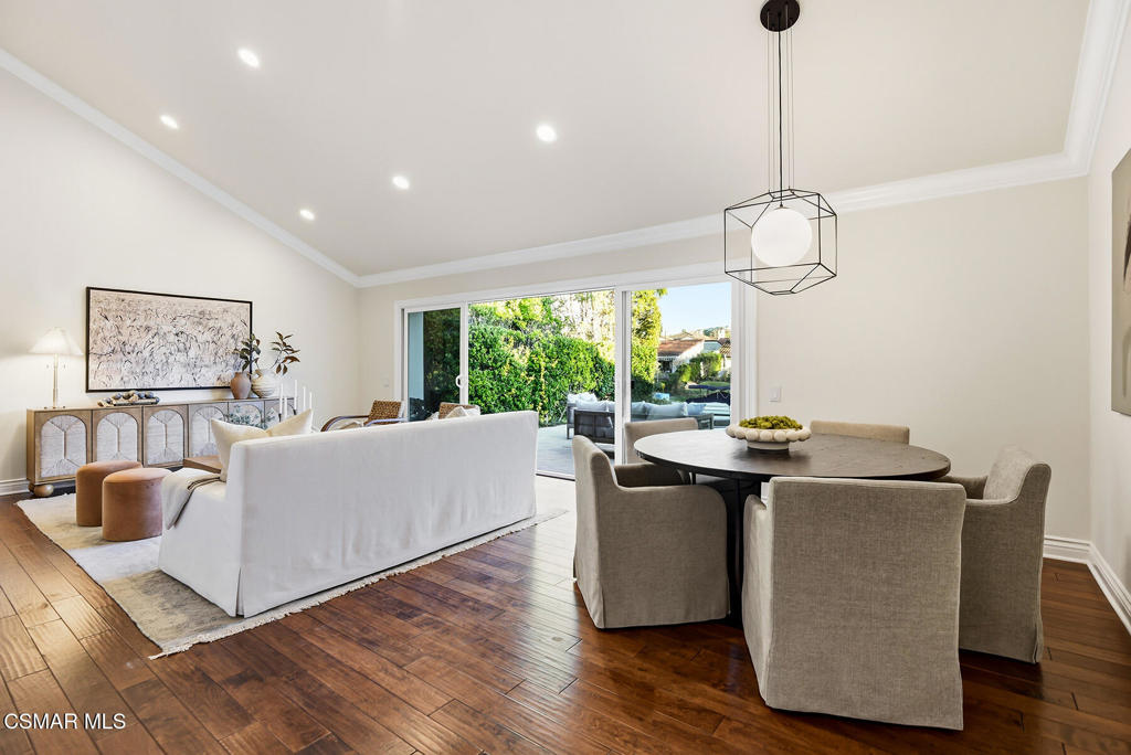 3828 Mainsail Circle