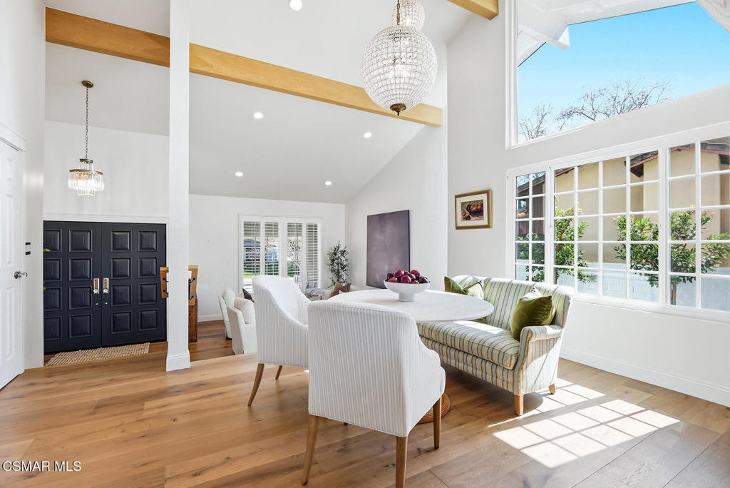 1944 Stonesgate Street