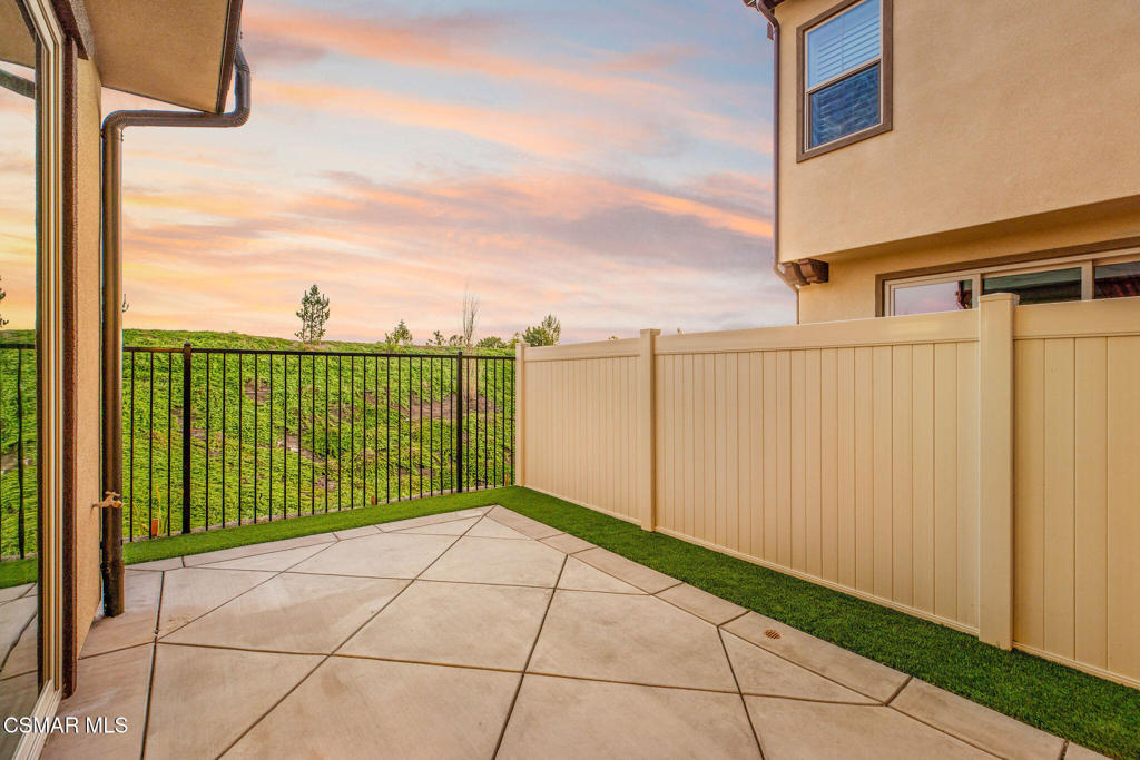 716 Edward Scholle Drive
