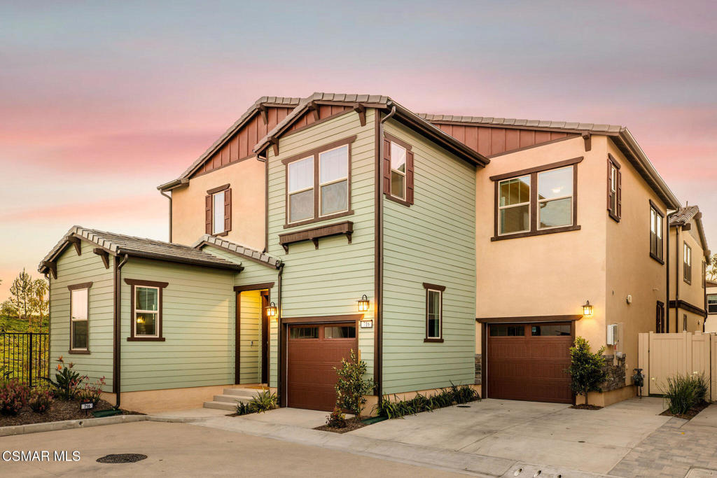 716 Edward Scholle Drive