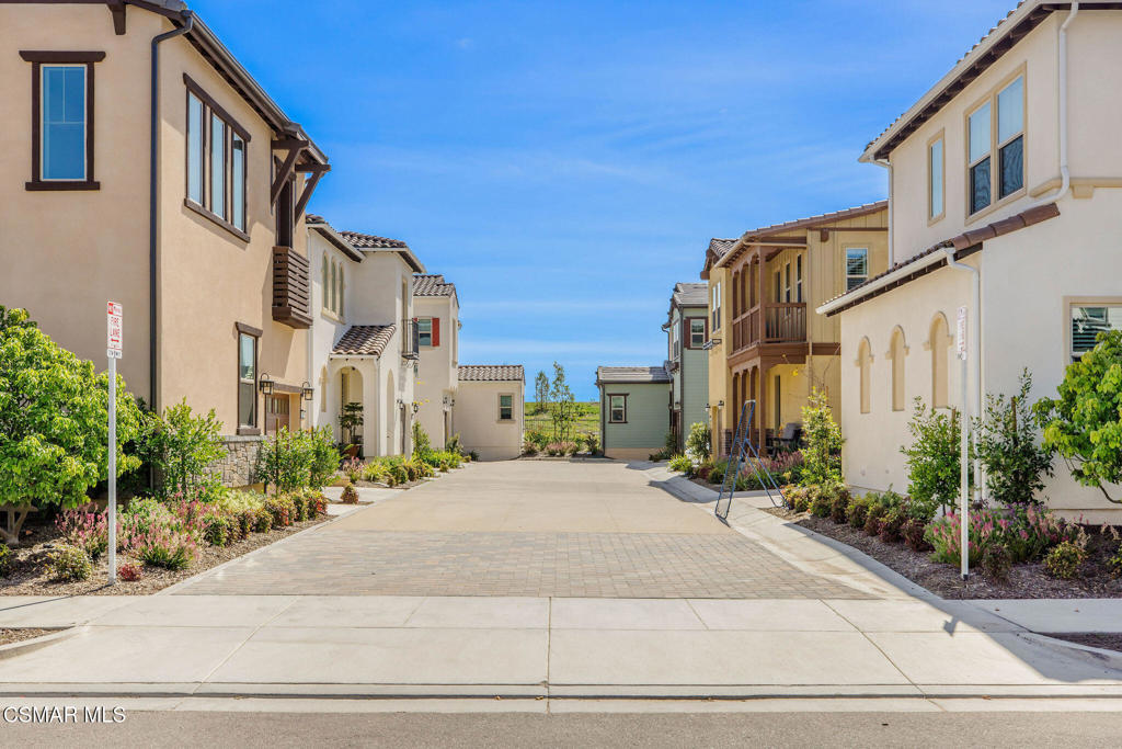 716 Edward Scholle Drive