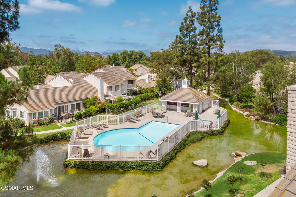 2944 Shadow Brook Lane