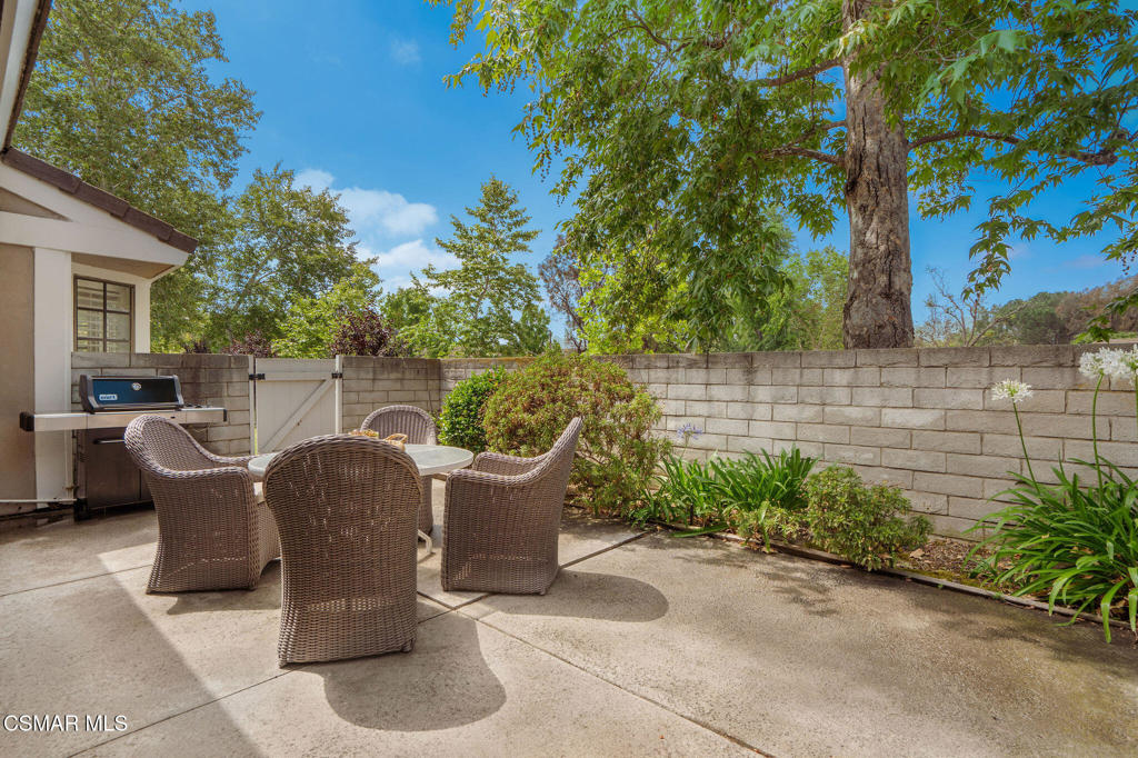 2944 Shadow Brook Lane