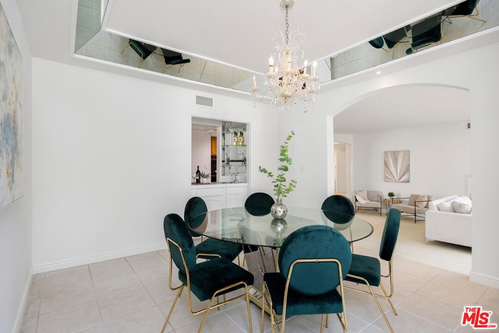 5333 Zelzah Avenue 139